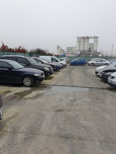 Aperçu des activités de la casse automobile DAC située à CHELLES (77500)